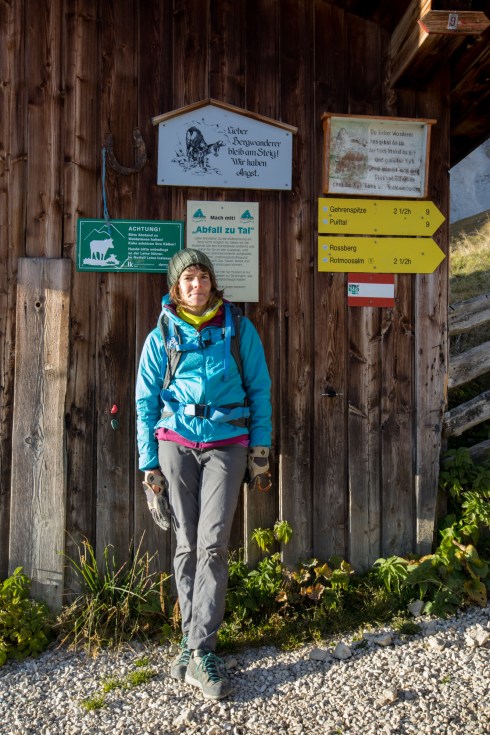 Arriving at the WettersteinHutte.
